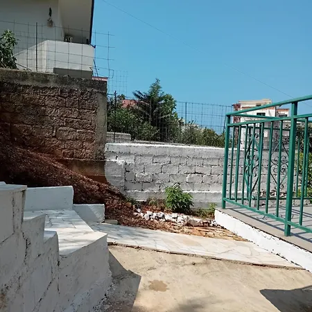 Fotula's House 5 *